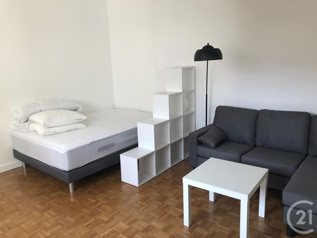 Appartement T1 à louer - 1 pièce - 32.68 m2 - LYON - 69003 - RHONE-ALPES - Century 21 Le 7 De Coeur Appartement T1 à louer - 1 pièce - 32.68 m2 - LYON - 69003 - RHONE-ALPES - Century 21 Le 7 De Coeur