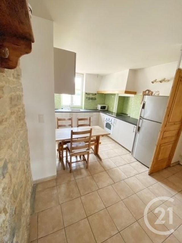 Afficher la photo en grand Appartement T4 à louer - 4 pièces - 81.0 m2 - LYON - 69007 - RHONE-ALPES - Century 21 Le 7 De Coeur
