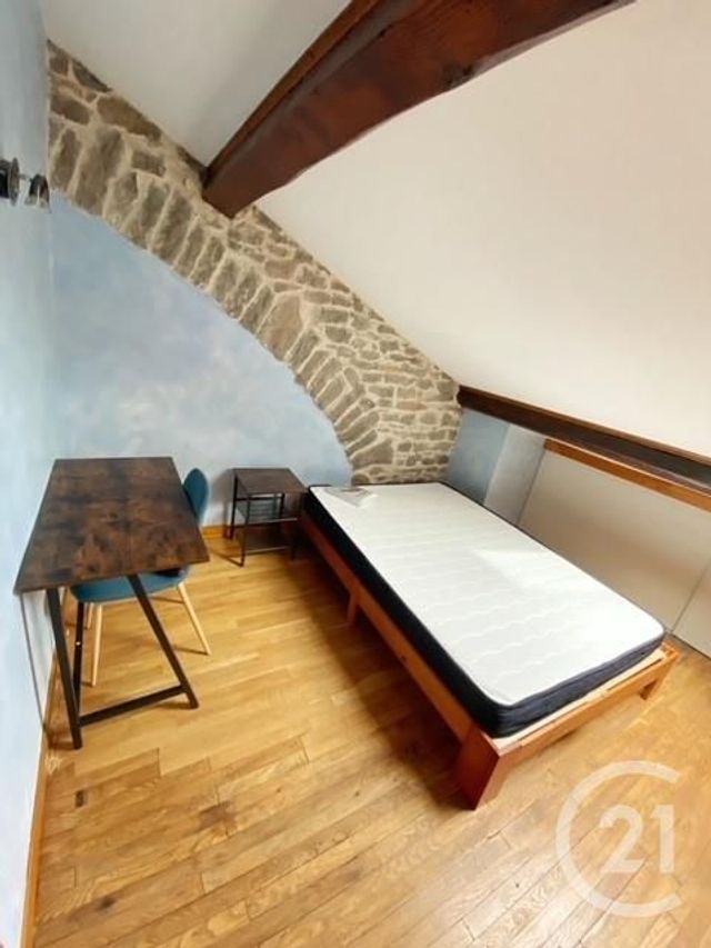 Afficher la photo en grand Appartement T4 à louer - 4 pièces - 81.0 m2 - LYON - 69007 - RHONE-ALPES - Century 21 Le 7 De Coeur