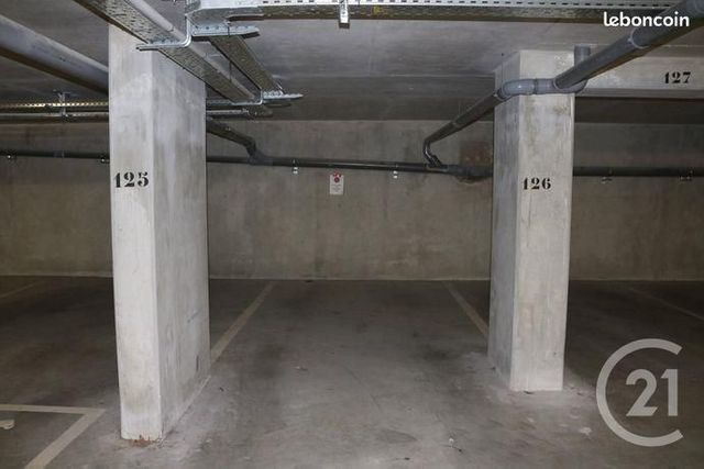 parking à louer - 12.0 m2 - VILLEURBANNE - 69 - RHONE-ALPES - Century 21 Le 7 De Coeur