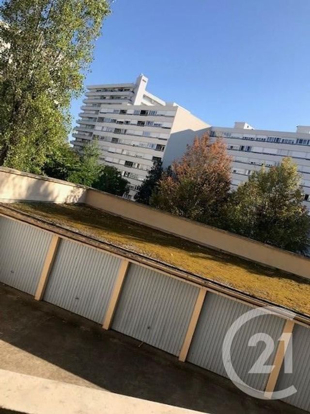 parking à louer - 15.0 m2 - LYON - 69007 - RHONE-ALPES - Century 21 Le 7 De Coeur