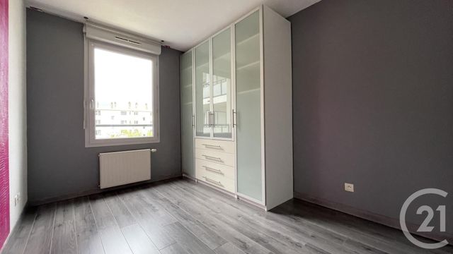 Appartement F3 à vendre - 3 pièces - 61.0 m2 - VILLEURBANNE - 69 - RHONE-ALPES - Century 21 Le 7 De Coeur
