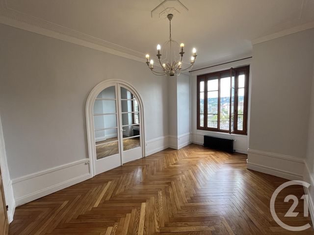 Appartement F2 bis à louer - 2 pièces - 70.52 m2 - LYON - 69007 - RHONE-ALPES - Century 21 Le 7 De Coeur