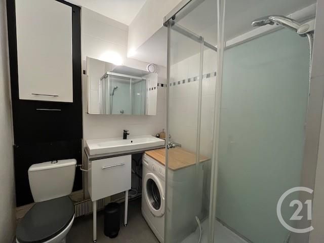 Appartement T1 à louer - 1 pièce - 31.22 m2 - VILLEURBANNE - 69 - RHONE-ALPES - Century 21 Le 7 De Coeur