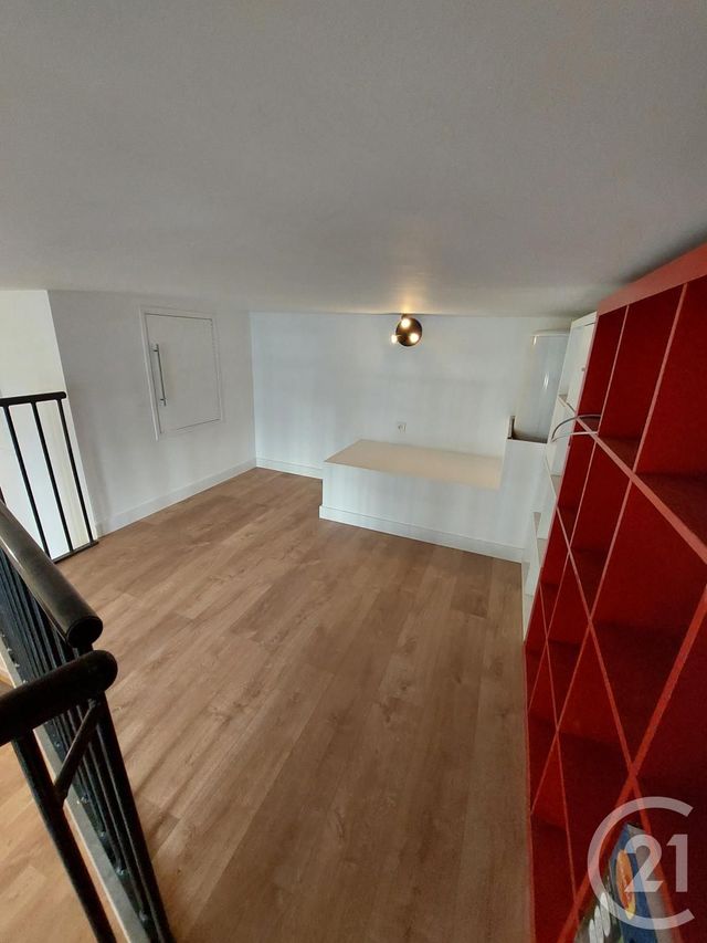 Appartement T2 à louer - 3 pièces - 56.86 m2 - LYON - 69007 - RHONE-ALPES - Century 21 Le 7 De Coeur