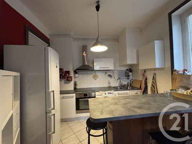 Appartement F2 bis à louer - 2 pièces - 52.5 m2 - LYON - 69007 - RHONE-ALPES - Century 21 Le 7 De Coeur