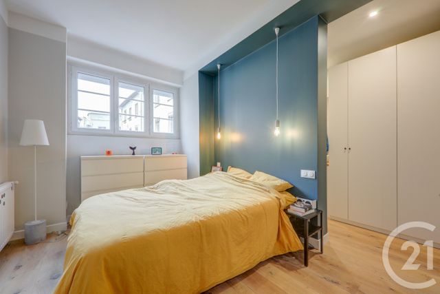 Appartement F4 à louer - 4 pièces - 103.03 m2 - LYON - 69007 - RHONE-ALPES - Century 21 Le 7 De Coeur